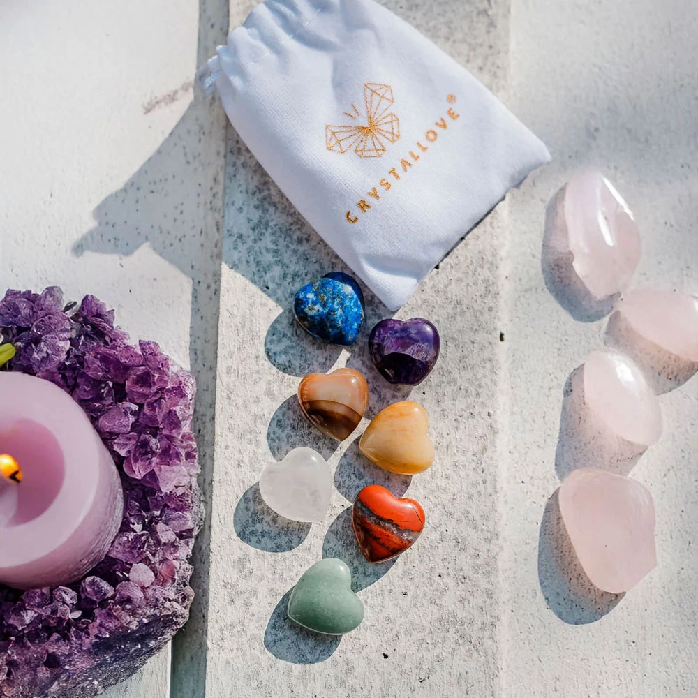 Kamienie energetyczne 7 czakr - serca | Crystallove