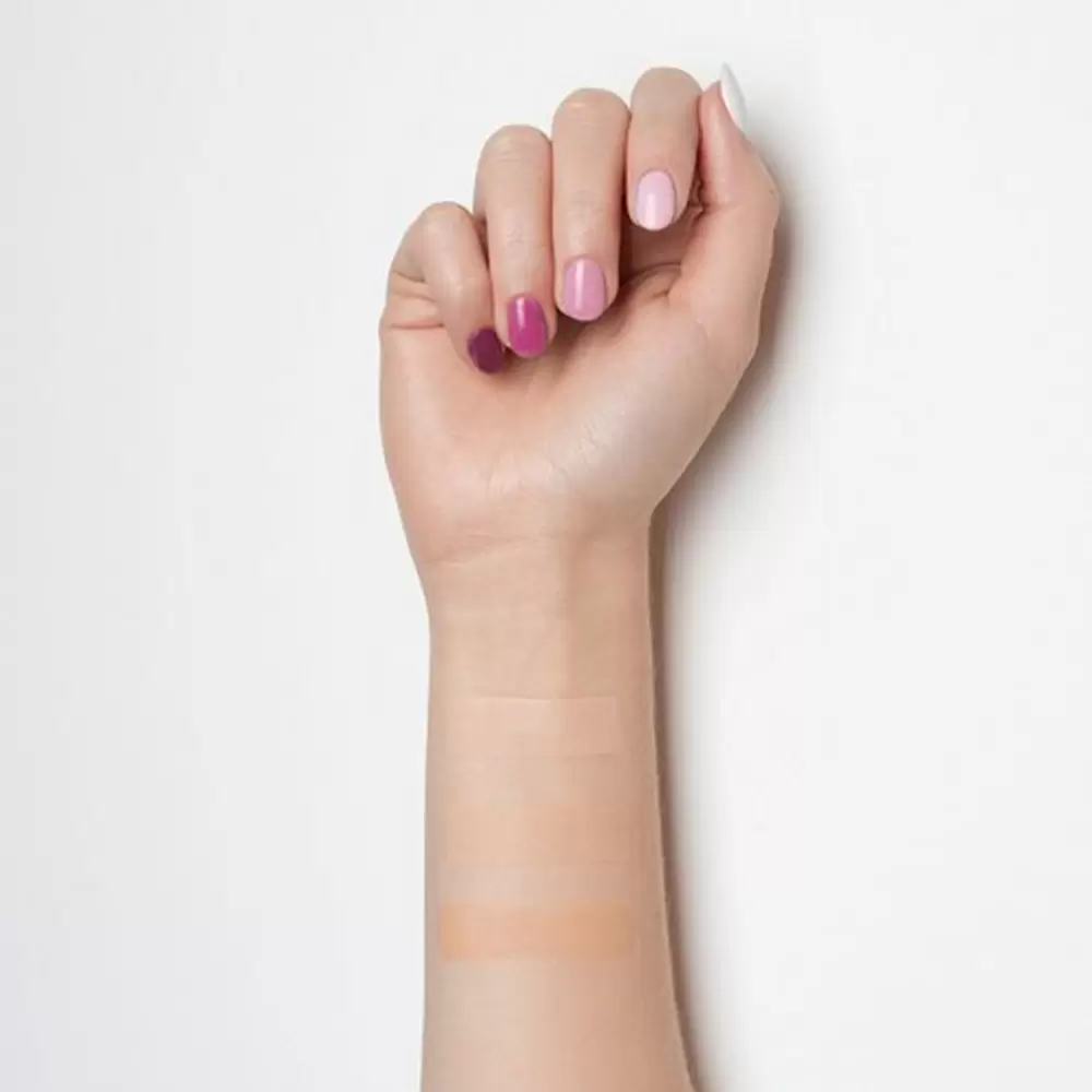 Korektor rozświetlający Nanorevit Brightening Concealer | PAESE