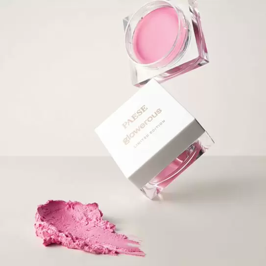 Glowerous Kremowy róż Milk Rose | PAESE