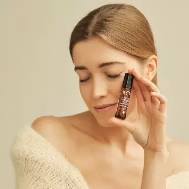 Liftingujące serum pod oczy POWER lift eye booster | Koi Cosmetics