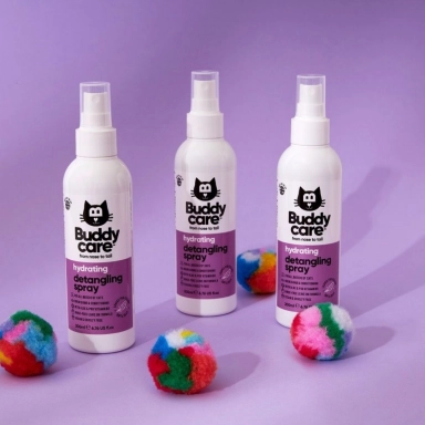 Spray nawilżający do rozczesywania sierści kotów z aloesem i prowitaminą B5 | Buddy Care